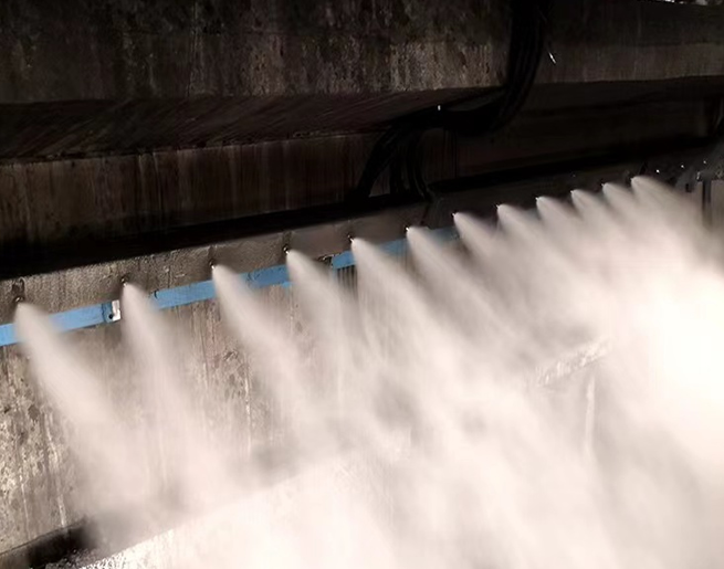 ���F�։m����