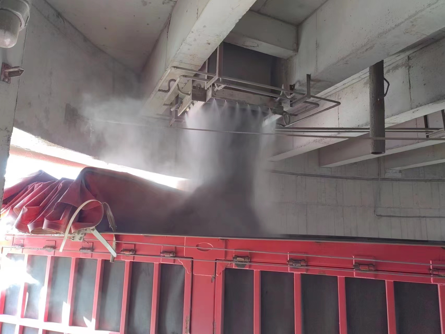 ��܇(ch��)���Ͽڸ��F�։m�b